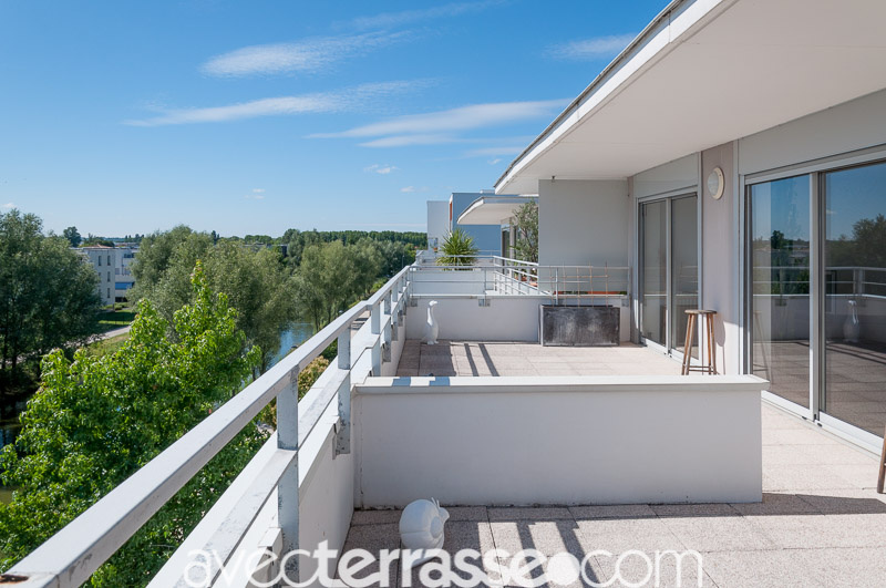 Vente Vente A Bruges Appartement 4 Pieces Avec Terrasse En Dernier Etage Avec Terrasse